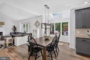 21395 Keane Ct, Ashburn, VA 20147 - Photo 11