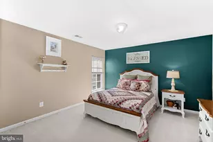42755 Chatelain Cir, Brambleton, VA 20148 - Photo 39