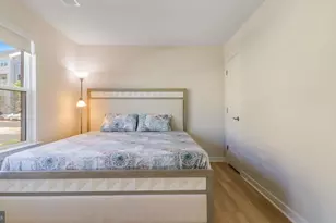 24190 Kilbride Ter, Sterling, VA 20166 - Photo 21