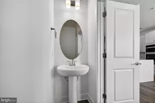 19808 Lavender Dust Sq, Ashburn, VA 20147 - Photo 5
