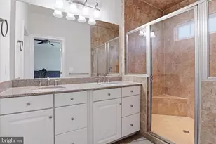24643 Red Lake Terrace, Sterling, VA 20166 - Photo 23