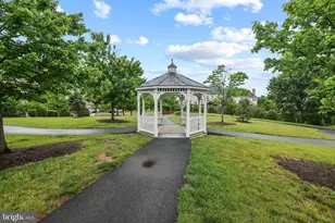 874 Stonefield Square NE, Leesburg, VA 20176 - Photo 51