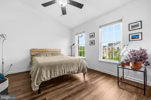 25320 Shipley Terrace, Chantilly, VA 20152 - Photo 17