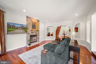 43916 Riverpoint Dr, Leesburg, VA 20176 - Photo 23