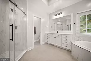 43916 Riverpoint Dr, Leesburg, VA 20176 - Photo 45