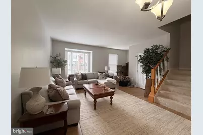20382 Farmgate Terrace, Ashburn, VA 20147 - Photo 3
