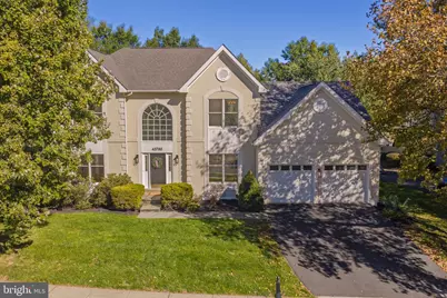 43760 Raymond Way, Ashburn, VA 20147 - Photo 3