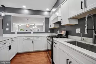 46835 Trumpet Cir, Sterling, VA 20164 - Photo 23