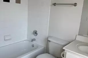 21752 Ascot Ct, Ashburn, VA 20147 - Photo 15