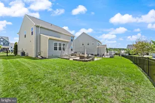 25981 Royston Pass Cir, Aldie, VA 20105 - Photo 47