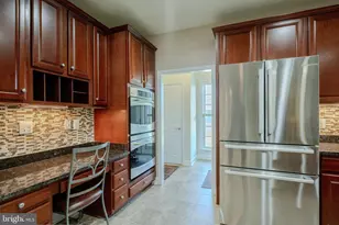 20950 Highland Creek Dr, Leesburg, VA 20175 - Photo 17