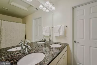 20950 Highland Creek Drive, Leesburg, VA 20175 - Photo 35