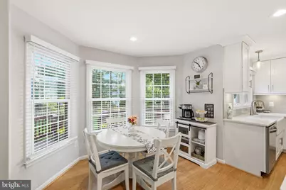 43197 Wayside Circle, Ashburn, VA 20147 - Photo 13