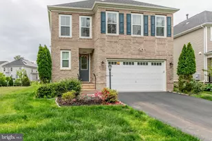 22800 Bubbling Brook Dr, Brambleton, VA 20148 - Photo 3