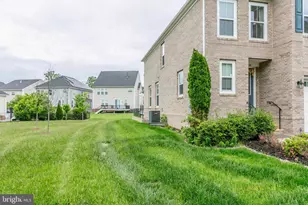 22800 Bubbling Brook Dr, Brambleton, VA 20148 - Photo 57