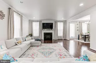 22800 Bubbling Brook Dr, Brambleton, VA 20148 - Photo 17