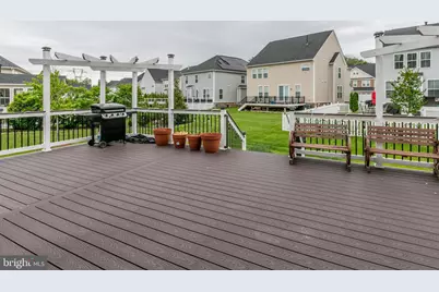 22800 Bubbling Brook Drive, Brambleton, VA 20148 - Photo 9