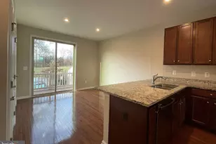 43855 Stubble Cor Sq, Ashburn, VA 20147 - Photo 3