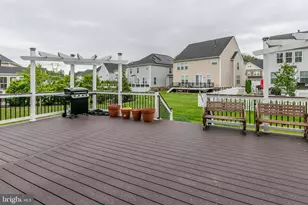 22800 Bubbling Brook Dr, Brambleton, VA 20148 - Photo 9
