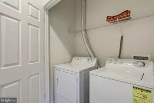 22952 Olympia, Brambleton, VA 20148 - Photo 25