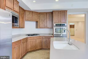22952 Olympia, Brambleton, VA 20148 - Photo 13