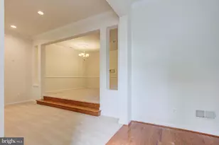 22952 Olympia, Brambleton, VA 20148 - Photo 5