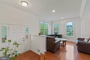 23265 Hanworth St, Ashburn, VA 20148 - Photo 3