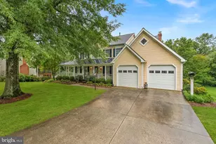 47748 Fathom Pl, Sterling, VA 20165 - Photo 3