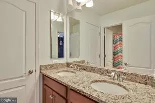 42977 Thornblade Cir, Broadlands, VA 20148 - Photo 19