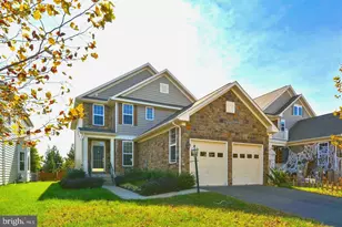 42977 Thornblade Cir, Broadlands, VA 20148 - Photo 1