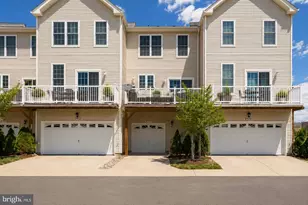 42800 San Sebastian Terrace, Chantilly, VA 20152 - Photo 19