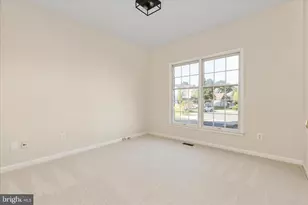 43870 Ludlum Ct, Ashburn, VA 20147 - Photo 5