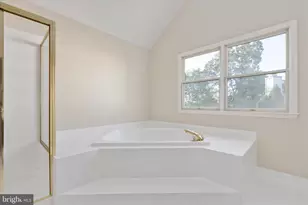 43870 Ludlum Ct, Ashburn, VA 20147 - Photo 33