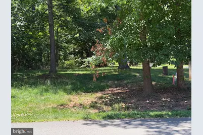 32 Cedar Drive, Sterling, VA 20164 - Photo 3