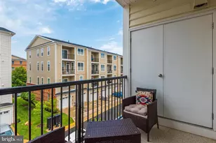 23564 Buckland Farm Terrace, Ashburn, VA 20148 - Photo 21