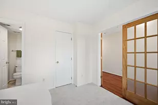22330 Great Trail Terrace, Sterling, VA 20164 - Photo 17
