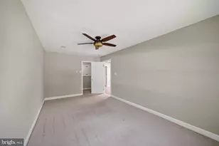 1023 S Hoga Road S, Sterling, VA 20164 - Photo 17