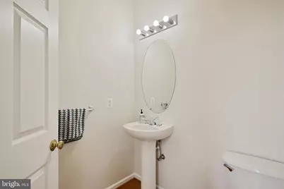 22529 Welborne Manor Square, Ashburn, VA 20148 - Photo 11