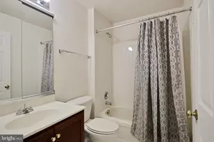 22529 Welborne Manor Square, Ashburn, VA 20148 - Photo 21