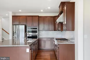 43020 Cattail Marsh Pl, Leesburg, VA 20175 - Photo 13