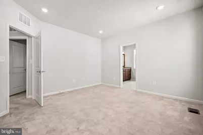 23275 Milltown Knoll Square #118, Ashburn, VA 20148 - Photo 27