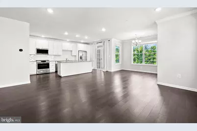 23275 Milltown Knoll Square #118, Ashburn, VA 20148 - Photo 9