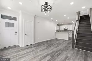 45208 Lettermore Square, Sterling, VA 20166 - Photo 3