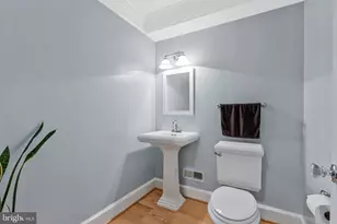 25496 Heathfield Cir, Chantilly, VA 20152 - Photo 31