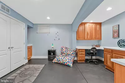 25496 Heathfield Circle, Chantilly, VA 20152 - Photo 29