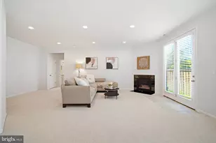 23489 Epperson Square, Brambleton, VA 20148 - Photo 71