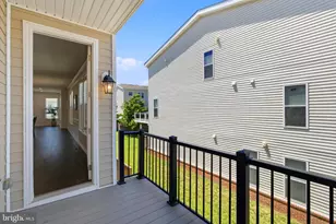 23489 Epperson Square, Brambleton, VA 20148 - Photo 87