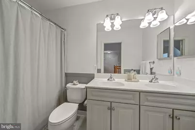 43079 Lago Gallerie Court, Ashburn, VA 20148 - Photo 85