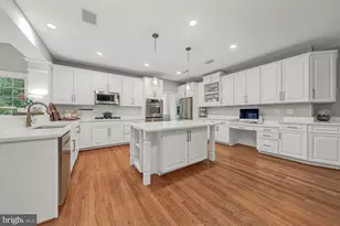 43079 Lago Gallerie Ct, Ashburn, VA 20148 - Photo 43