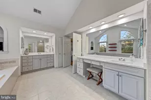 43079 Lago Gallerie Ct, Ashburn, VA 20148 - Photo 73